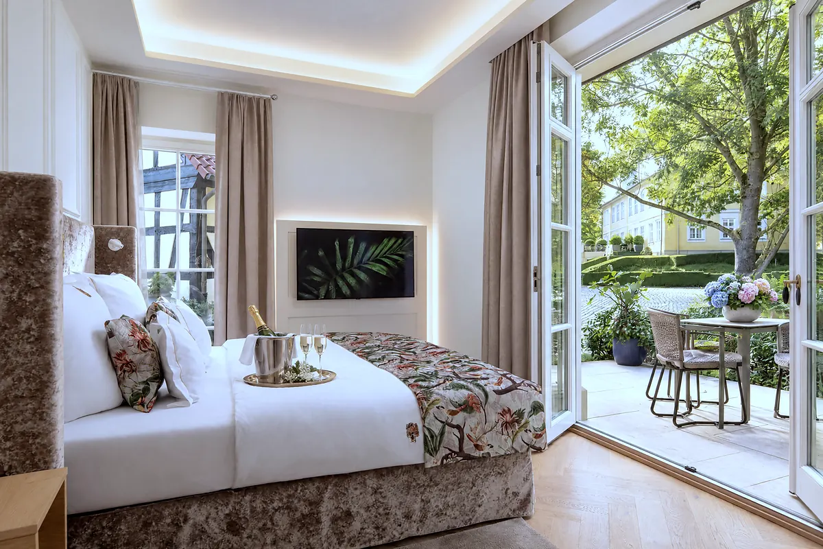Schlafbereich zur Terrasse, 01 Diamantfasan