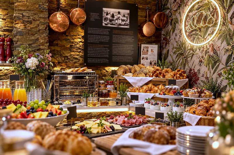 Brotkörbe am Frühstücksbuffet